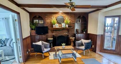 Spacious 4-bedroom house in a prized location in Louisville