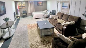 4 camere, una scrivania, ferro/asse da stiro, Wi-Fi gratuito