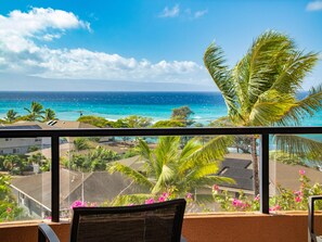 Property grounds - New Listing Ocean View Top-Floor Corner Unit W/ Beach Access At Kahana Villas (West Maui) (Lahaina)