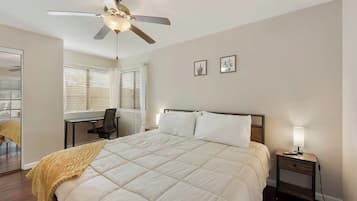 Comfort Quadruple Room | Iron/ironing board, free WiFi