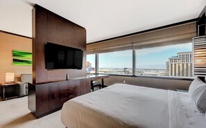 Estudio Deluxe, vistas a la ciudad | Escritorio, espacio para trabajar con un portátil, wifi gratis