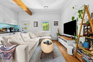 Televisor i oficines 