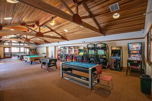 Games room - Northstar 2BR/2BA | Shuttle | Massage Chair | Fireplace | Grill | Rec Center (Truckee)