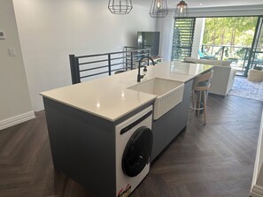 Interior - Welcome to Mr Lincoln (Bushmead)