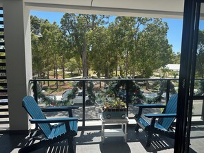 Property grounds - Welcome to Mr Lincoln (Bushmead)