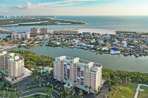 Exterior - 3BR - Waterfront Condo - Coral Crest (Fort Myers Beach)