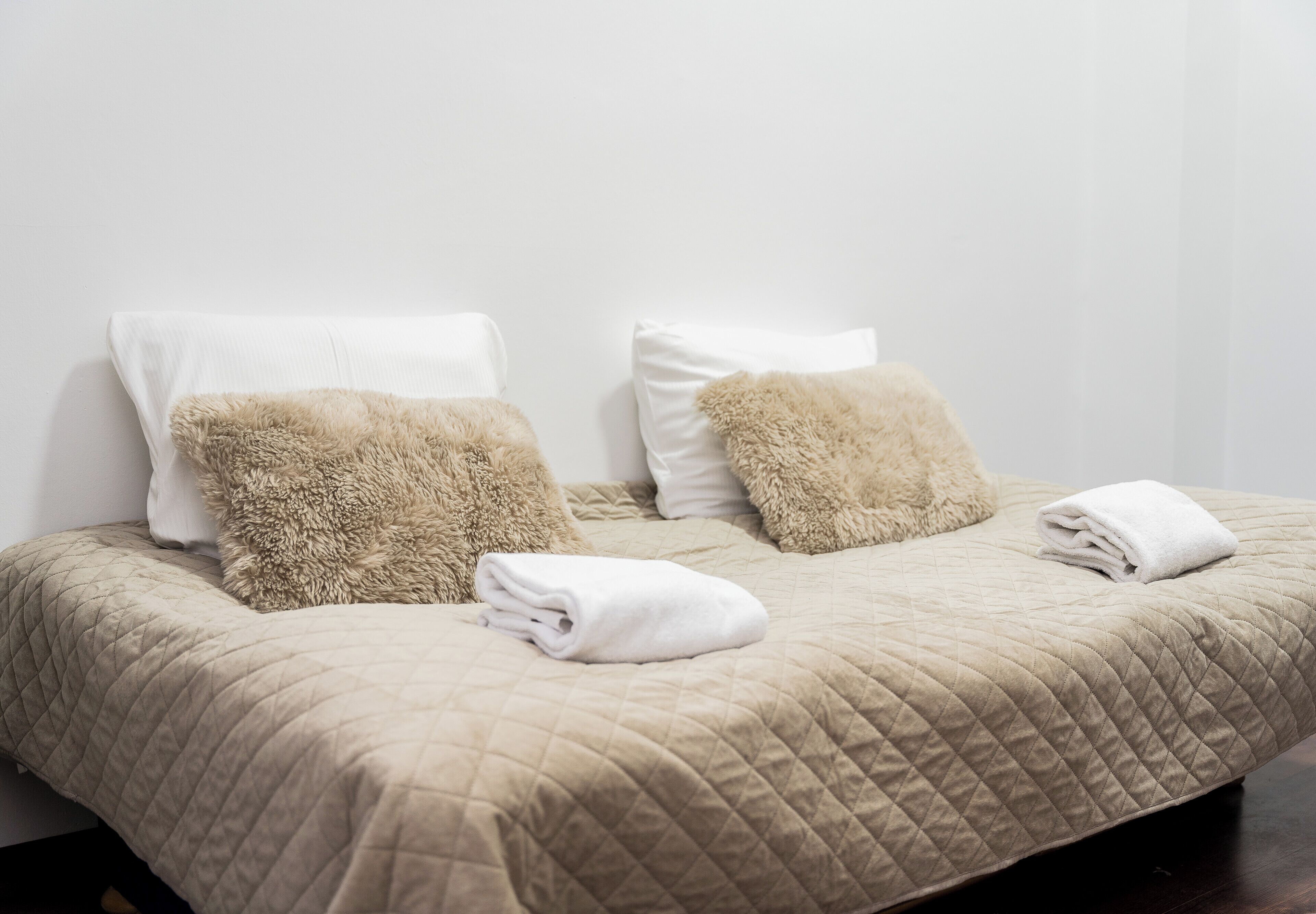 アイロン / アイロン台、WiFi、ベッドシーツ