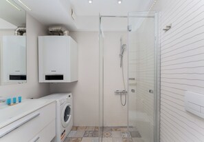 Shower, hair dryer, towels - Starowiślna 14 Downtown Studio #9A (Kraków)
