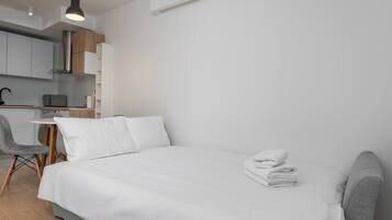 Ferros/tábuas de passar roupa, Wi-Fi, roupa de cama