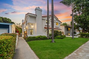 Exterior - 3-Home Beach Compound | Sleeps 30 | Mission Bay (San Diego)