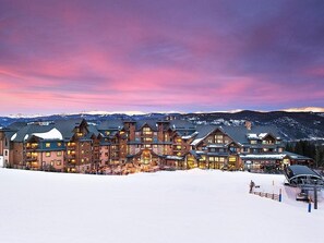 Exterior - Grand lodge Peak 7 - Ski In Ski Out -  Feb 01 thru Feb 08.  2026 (Breckenridge)