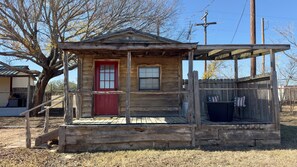 Exterior - Cold Creek Cabin | Firepit | Close to Wineries (Fredericksburg)