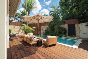 Terrace/patio - Villa Dreamora by Villa Finder (Seminyak)