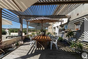 Outdoor dining - La Mouneau - SAINT FELIX LAURAGAIS (SAINT FELIX LAURAGAIS)