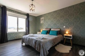 4 makuuhuonetta, ilmainen Wi-Fi