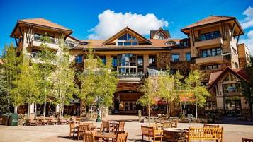 Restauration extérieure