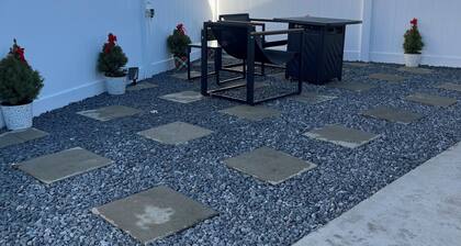 Brand-New 1-Bedroom Modern and Luxurious Retreat