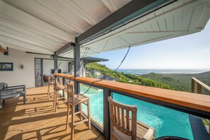 Terrace/patio - Villa Mansfenil - Le Marin- Sea and forest view (Le Marin)