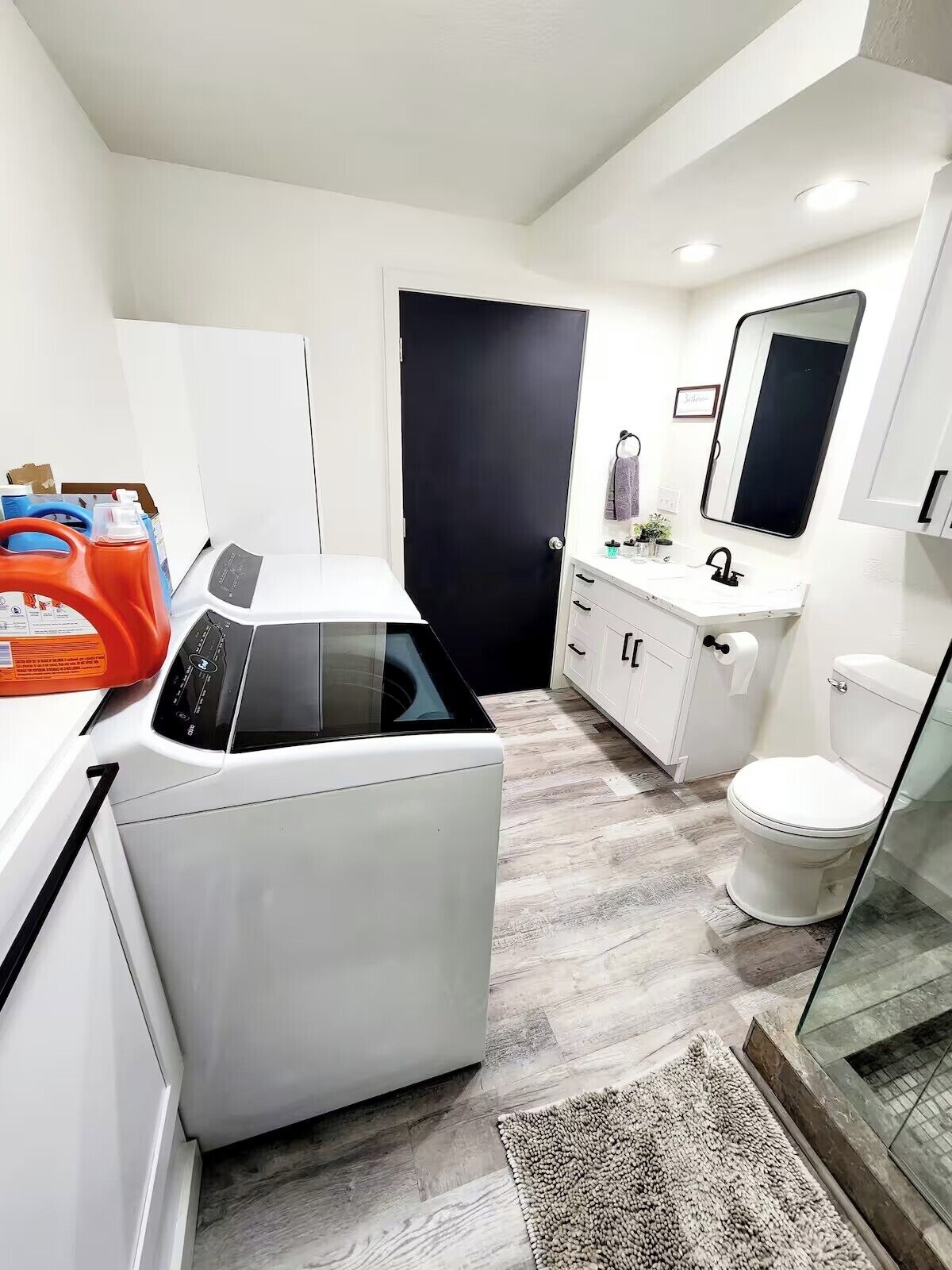 Comfort Room | Bathroom | Shower, towels, soap, shampoo