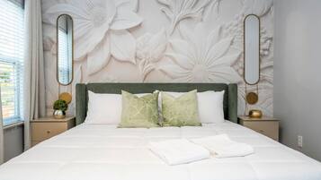 Desk, iron/ironing board, travel cot, WiFi