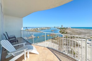 Property grounds - Resort-Style Luxury | Huge Balcony, Lazy River Views & Endless Amenities | BEACHBALL PROPERTIES (Orange Beach)