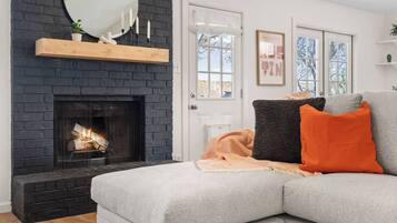 TV, fireplace, video games, table tennis