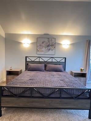 5 chambres, fer et planche à repasser, Wi-Fi gratuit, draps fournis