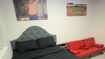 Internet, bed sheets