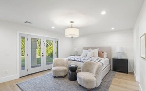 5 bedrooms, iron/ironing board, free WiFi, bed sheets - SWSS 4BR Tesoro Estate | Pool, Fire Table, Outdoor Living & 30‑Day Minimum (Scottsdale)