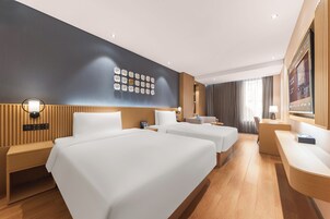 Family Twin Room, City View | Desk, laptop workspace, blackout drapes, soundproofing