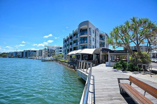 Bulcock Street Beachside Haven
