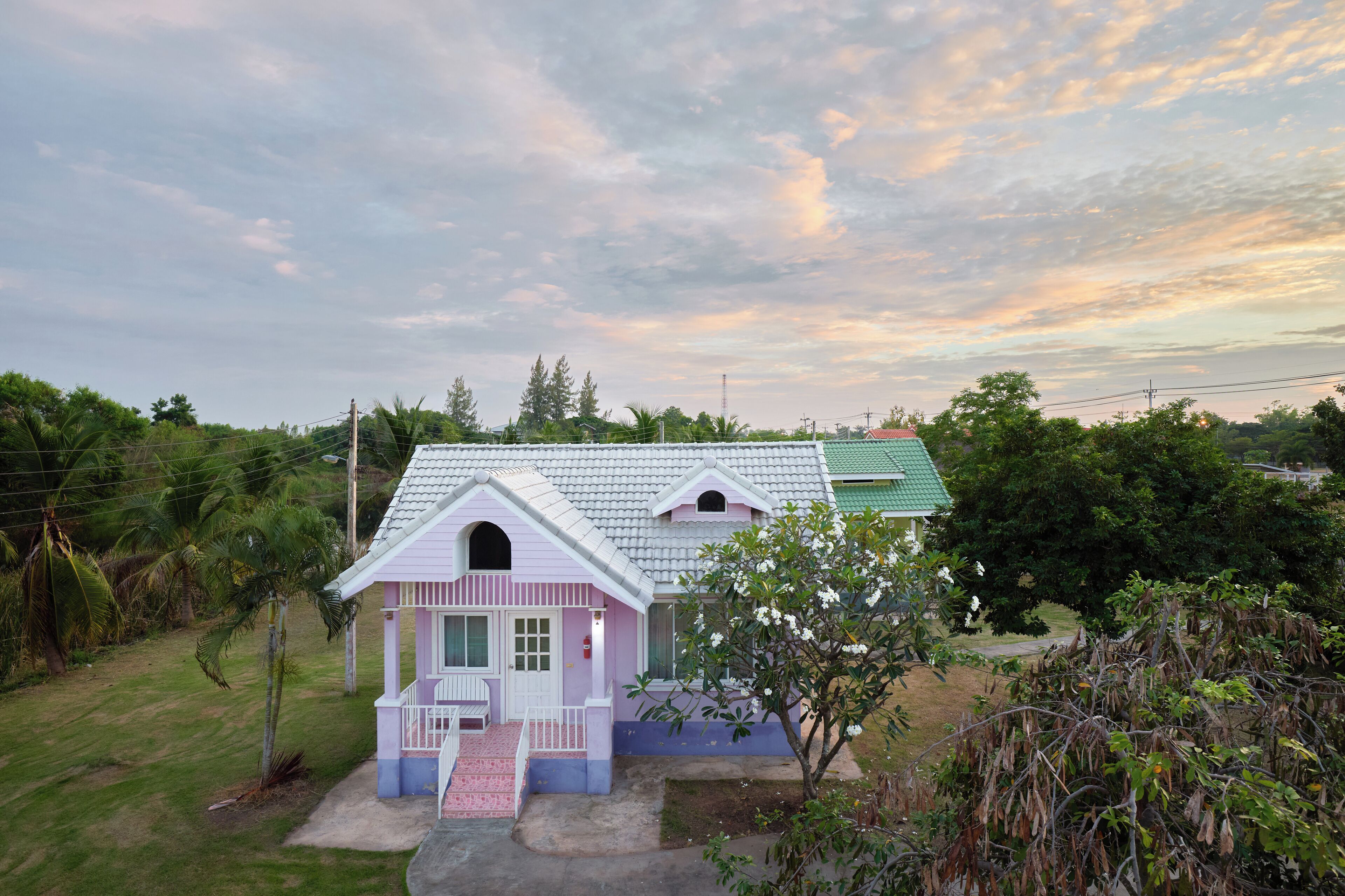 House, Multiple Beds, Patio, Garden View | Individually decorated, individually furnished, rollaway beds, free WiFi