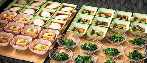 朝食ビュッフェ
