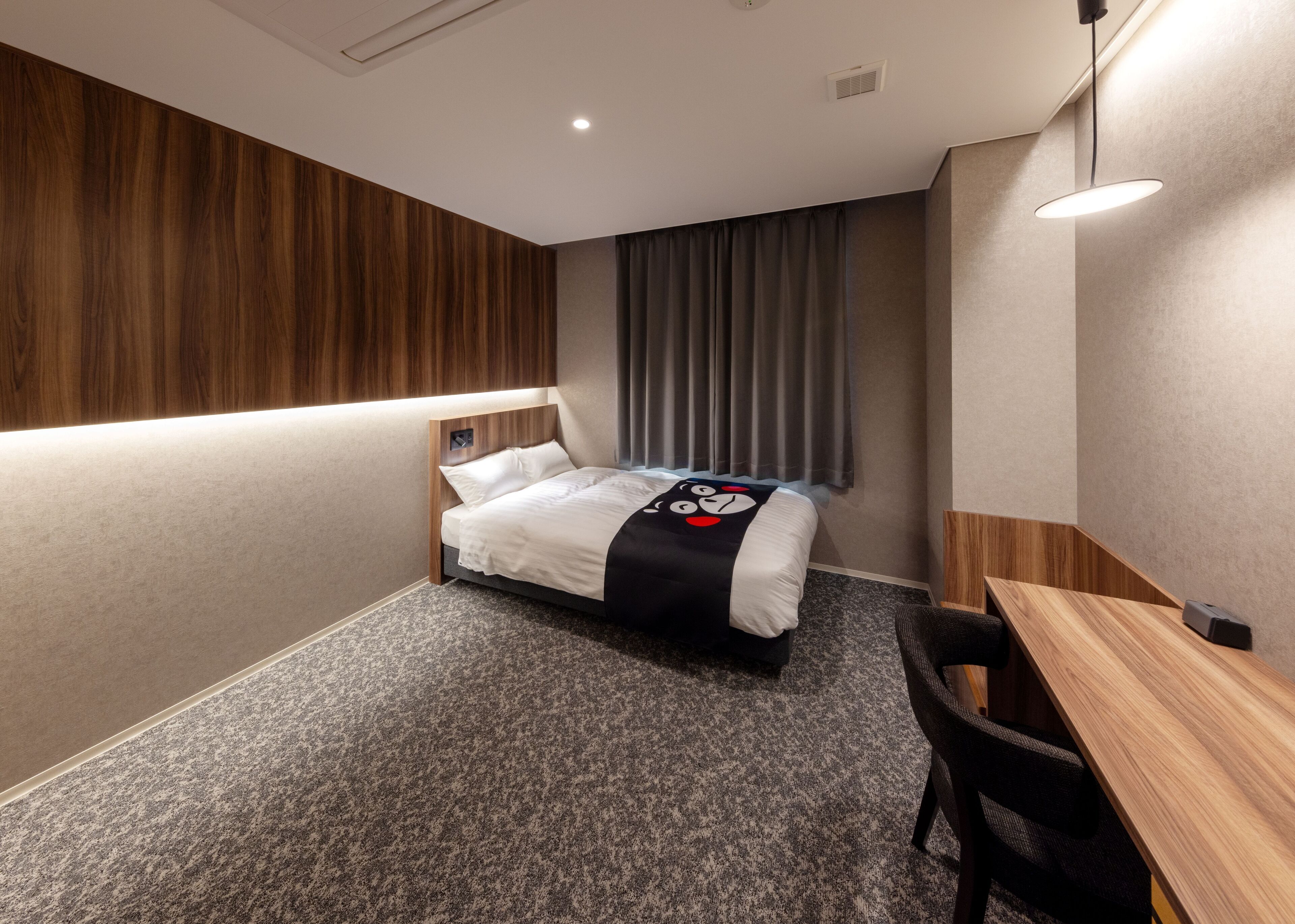 Design Double Room, Non Smoking | Desk, laptop workspace, iron/ironing board, free WiFi