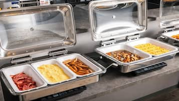 Dagelijks continentaal ontbijt inbegrepen