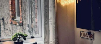 2 Bed Flat - Sleeps 4 - Parking - Wifi