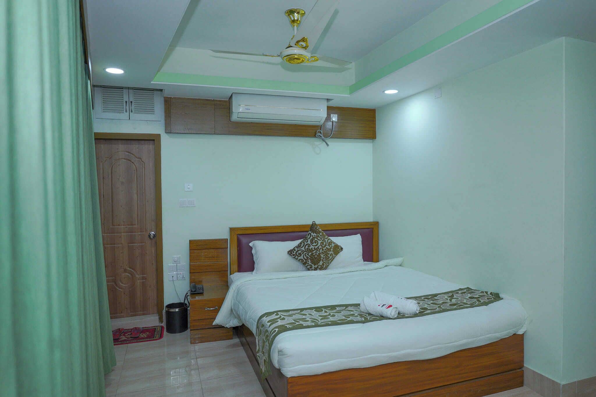 Deluxe Double Room, City View | Free WiFi