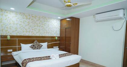 Rochas Hotel & Resort Bogura