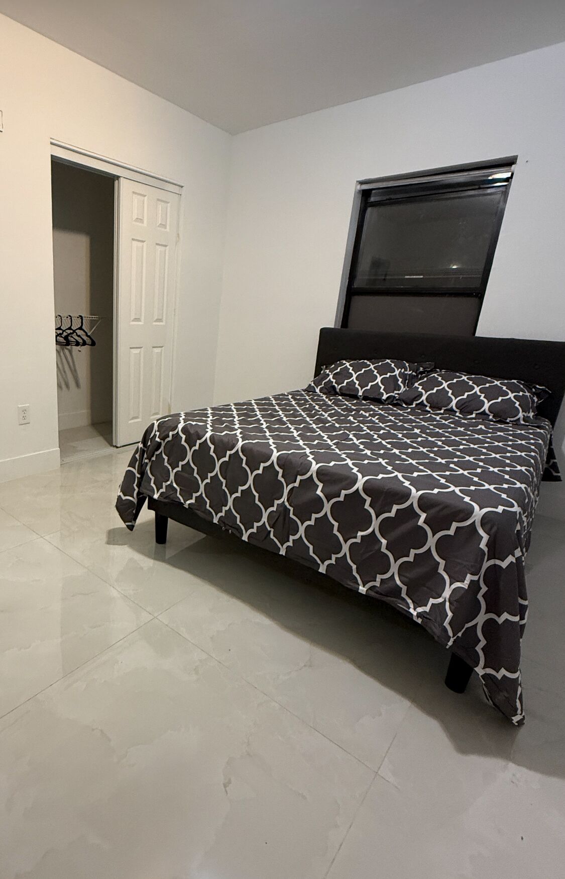 2 soverom, wi-fi og sengetøy