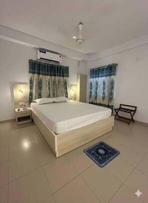 Deluxe Double Room | Free WiFi