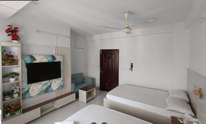 Living area - Hotel Lynn Valley Bogura (Bogra)