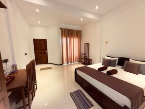 Deluxe Double or Twin Room - Asai surf inn Arugambay  (pottuvil)