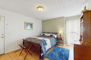 3 soveværelser, strygejern/strygebræt, internetforbindelse, sengetøj