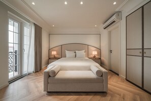 Căn hộ trung tâm thành phố, 1 phòng ngủ, bồn tắm, quang cảnh thành phố | Bộ đồ giường cao cấp, chăn bông, nệm cao su hoạt tính (memory foam) 