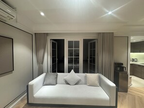 City-Apartment, 1 Schlafzimmer, Badewanne, Stadtblick | Hochwertige Bettwaren, Daunenbettdecken