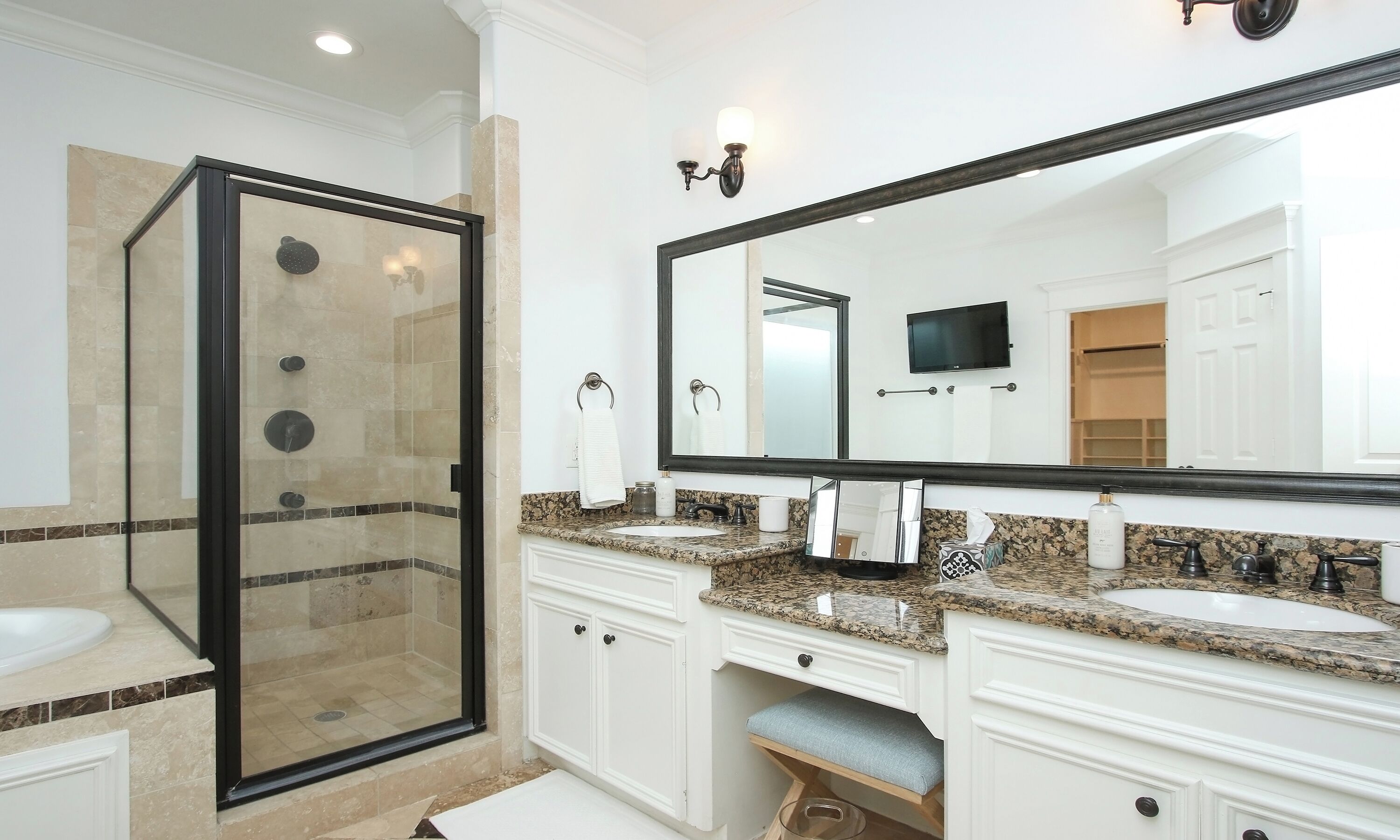 Jetted bath, hair dryer, towels, soap