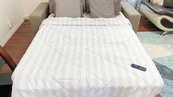 2 bedrooms, desk, iron/ironing board, free WiFi