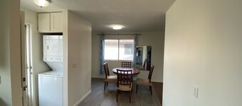 2 Bed rooms, 3 beds with garage for a cozy stay in Calgary