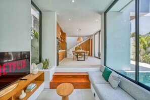 Flat-screen TV - Malvarrosa Stylish 1BR Private Pool Villa Bingin (Pecatu)