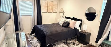 1 bedroom, iron/ironing board, WiFi, bed sheets